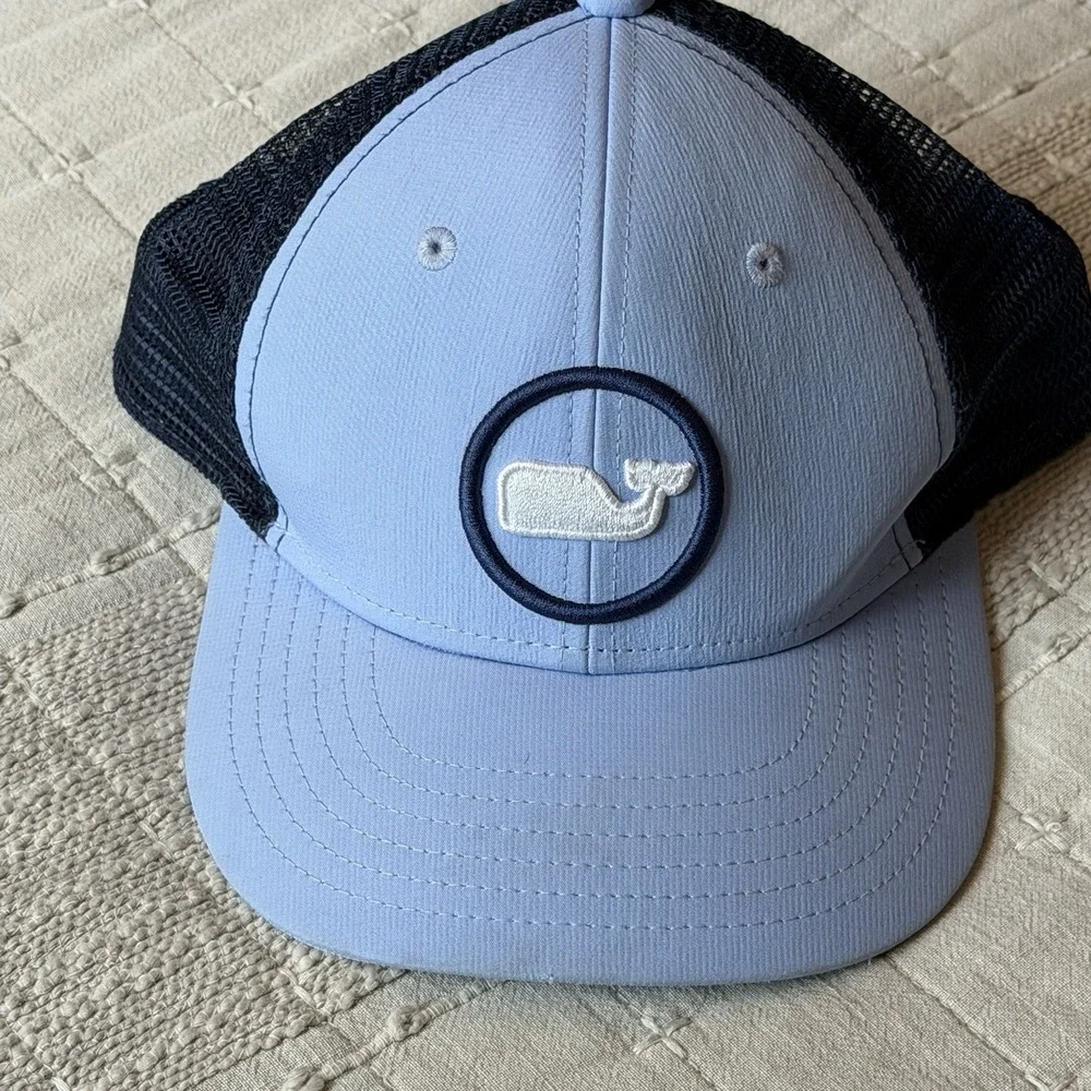 Vineyard Vines Kids Whale Dot Performance Trucker Hat  Snap Back Adjustable - Picture 5 of 8
